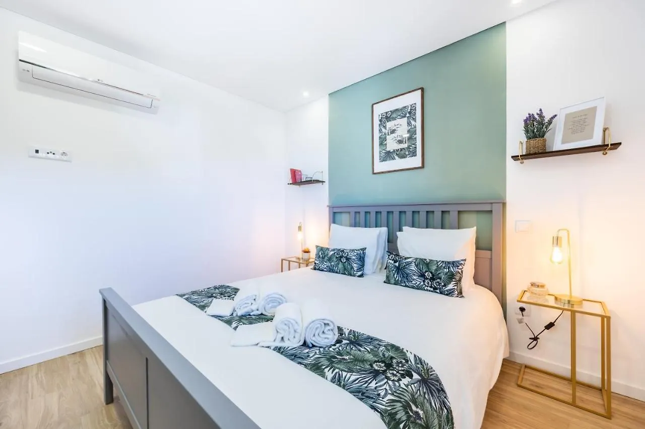 The Kuuyi Suite Burgau 0*,  Portugalia